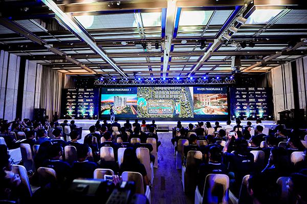 Hơn 700 Chuyên viên Kinh Doanh chăm chú lắng nghe về dự án mới