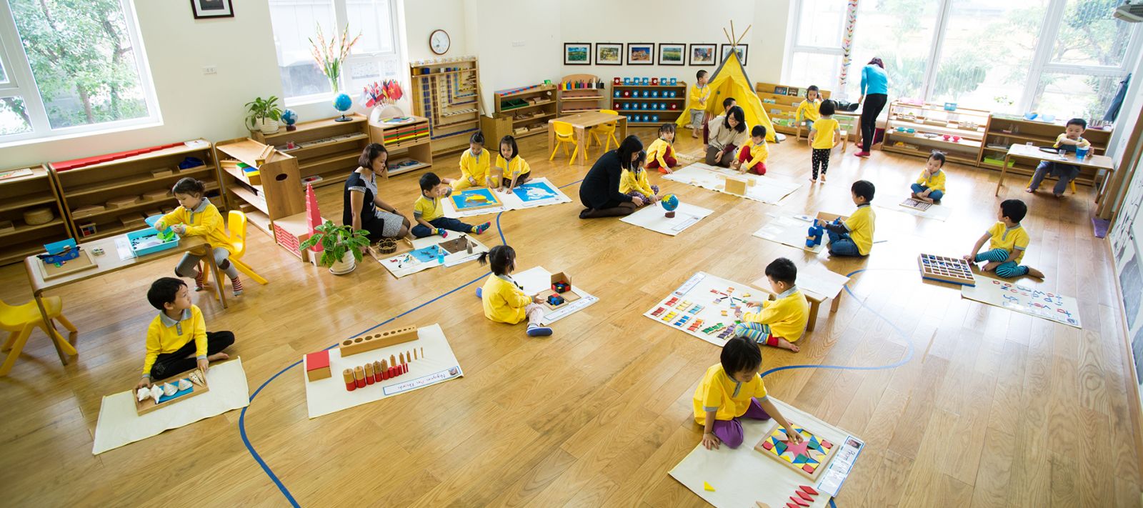 Trường mẫu giáo cho bé trong dự án